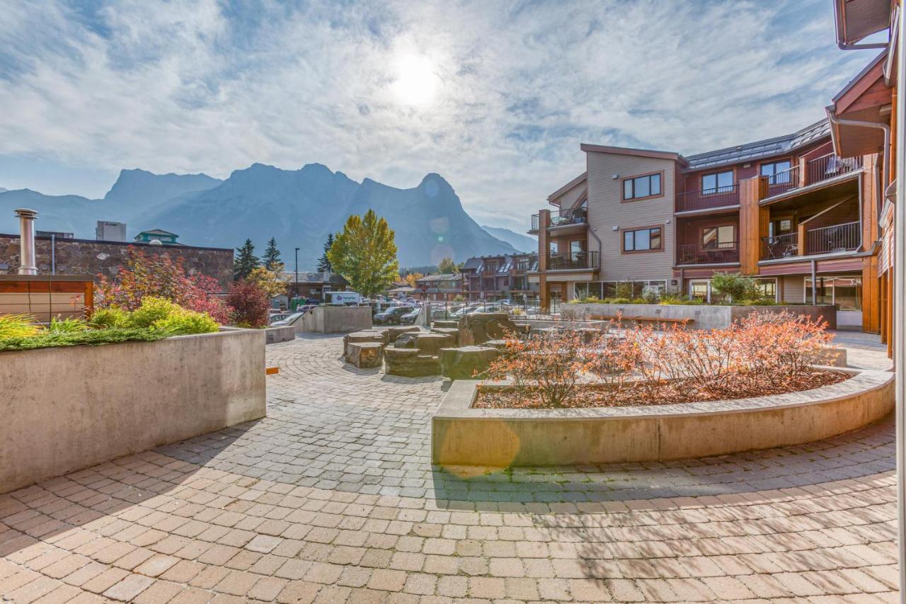 Beautiful Peak Vista - 2Br W Stunning Mt Views Villa Canmore Exterior photo