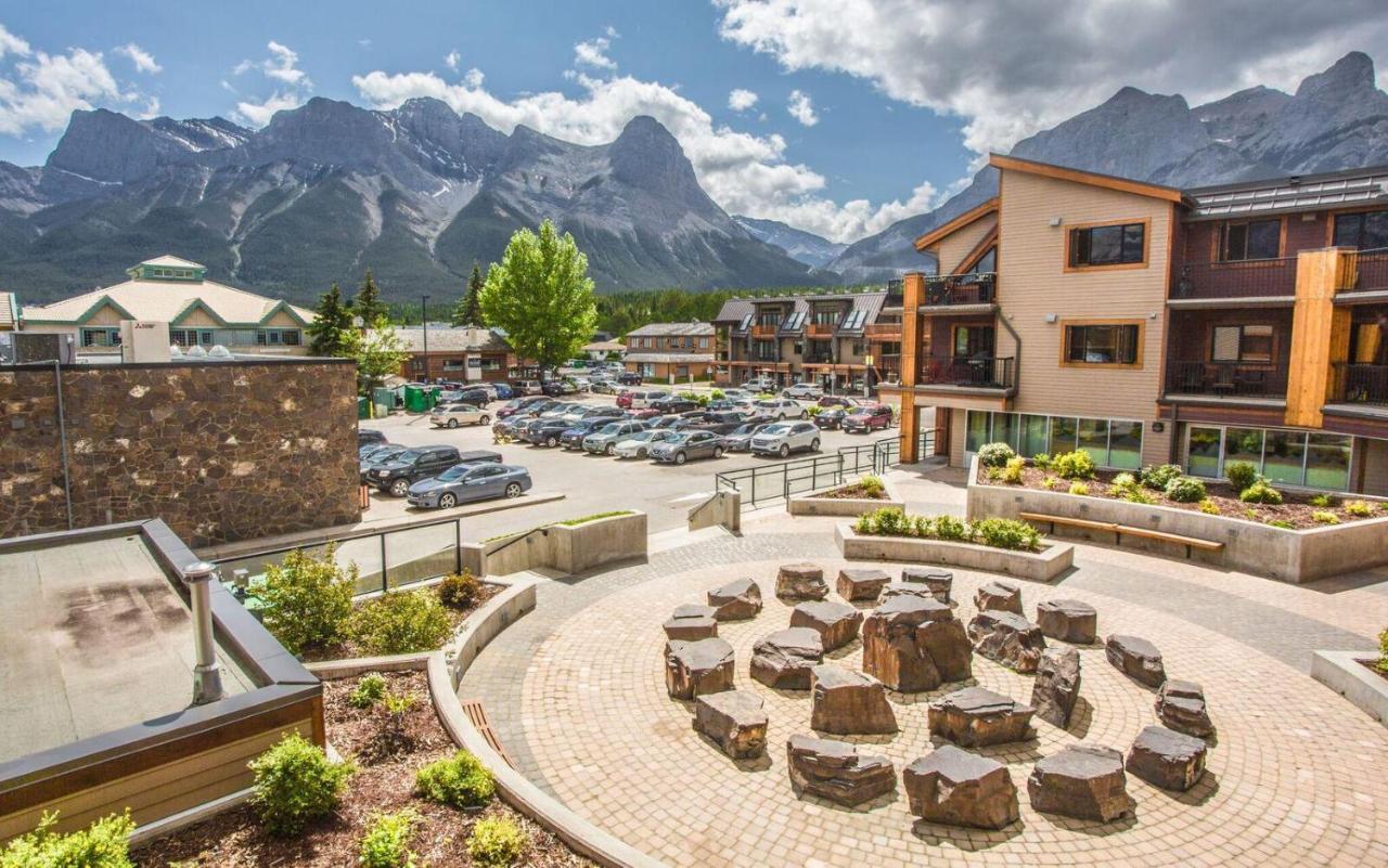 Beautiful Peak Vista - 2Br W Stunning Mt Views Villa Canmore Exterior photo